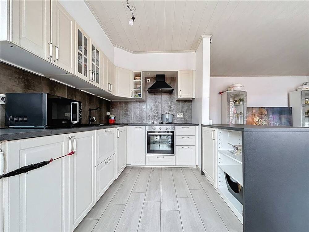 Appartement te koop in Ieper 8900 169000.00€ 2 slaapkamers 75.00m² - Zoekertje 581277