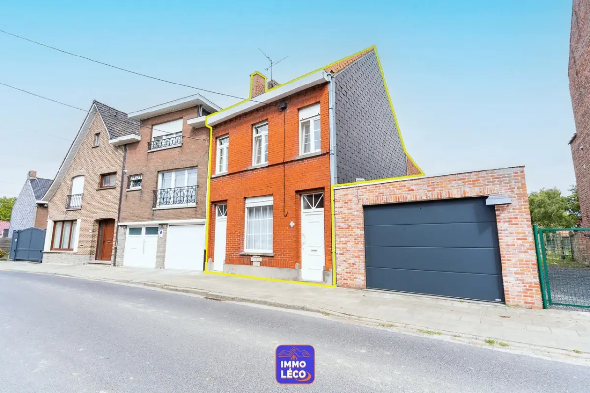 Huis te koop in Rekkem 8930 219000.00€ 4 slaapkamers m² - Zoekertje 583526