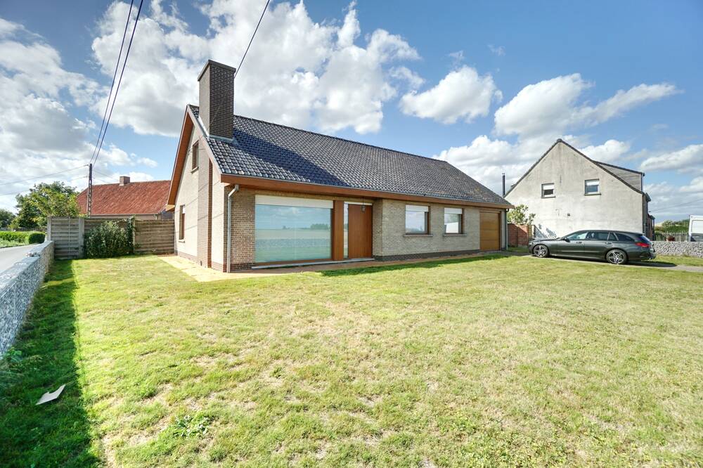 Huis te  huur in Wingene 8750 995.00€ 3 slaapkamers 313.00m² - Zoekertje 585588