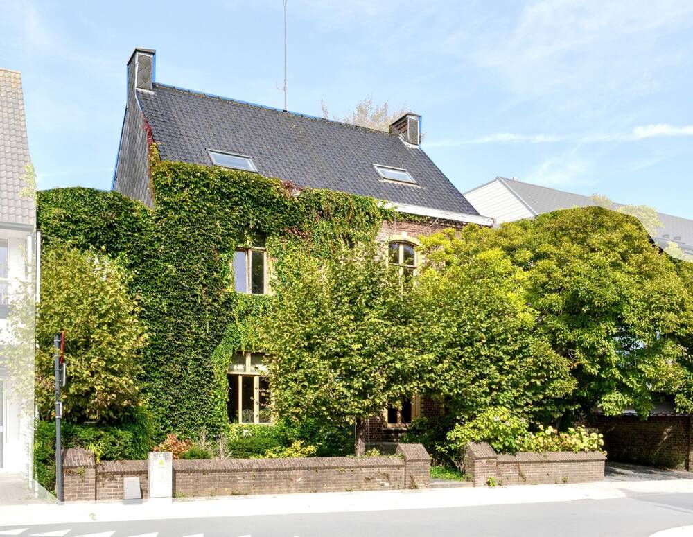 Huis te  koop in Roeselare 8800 650000.00€ 6 slaapkamers 420.00m² - Zoekertje 585628