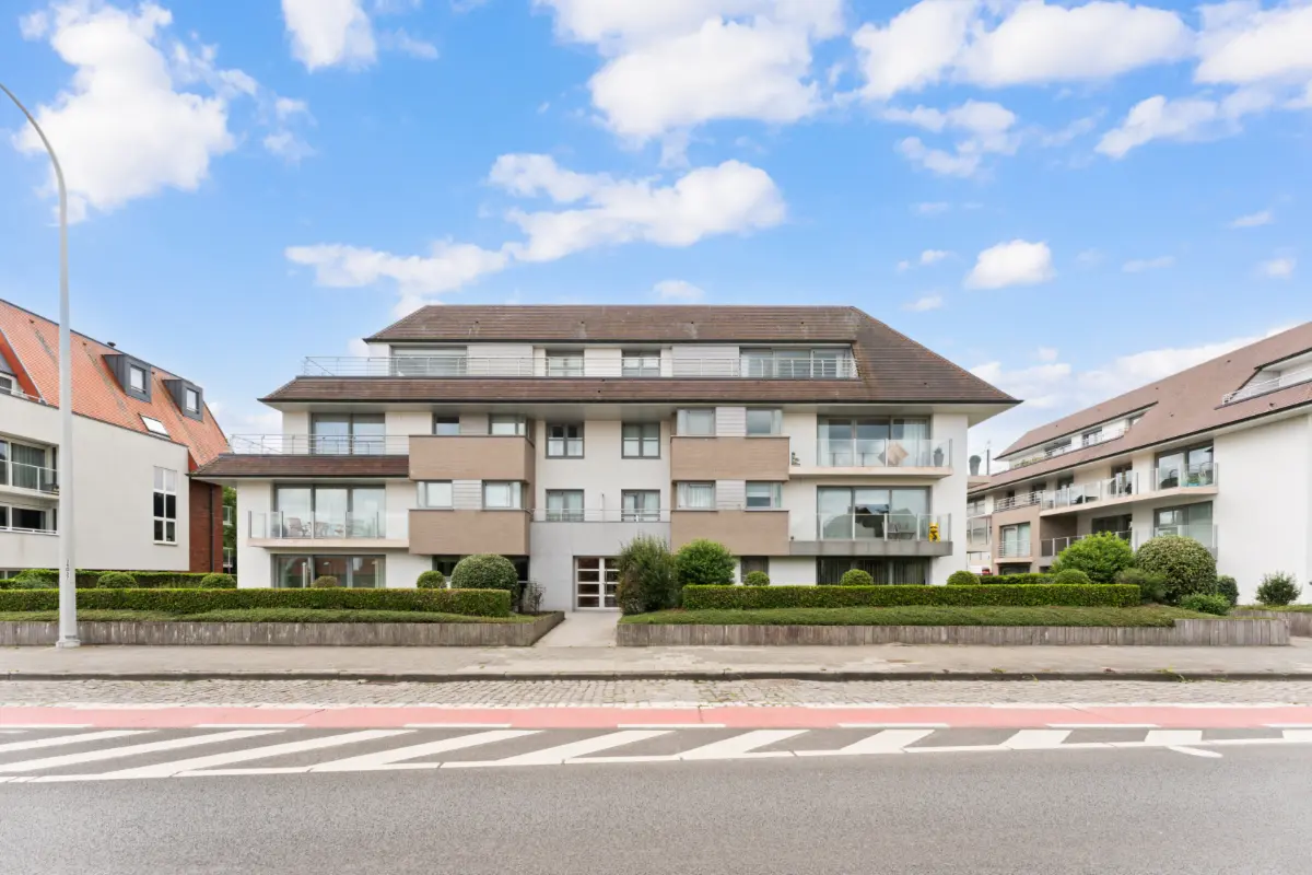 Parking & garage te  koop in Nieuwpoort 8620 65000.00€  slaapkamers m² - Zoekertje 584763