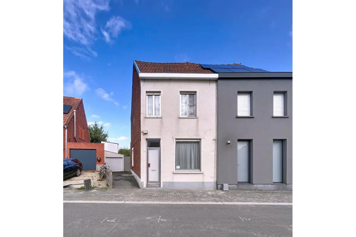 Huis te  koop in Ingelmunster 8770 169500.00€ 3 slaapkamers 116.00m² - Zoekertje 588059