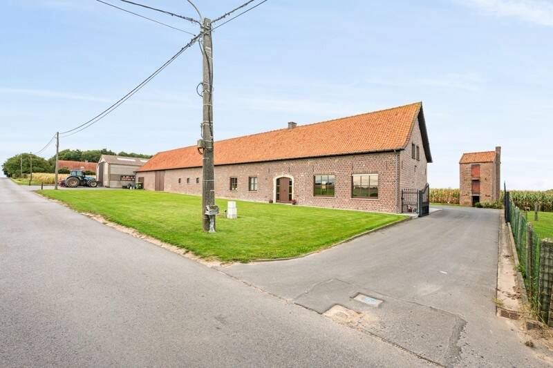 Huis te  koop in Passendale 8980 550000.00€ 4 slaapkamers 179.00m² - Zoekertje 587862