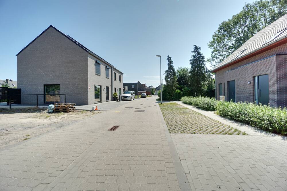Grond te  koop in Handzame 8610 126000.00€  slaapkamers m² - Zoekertje 588519