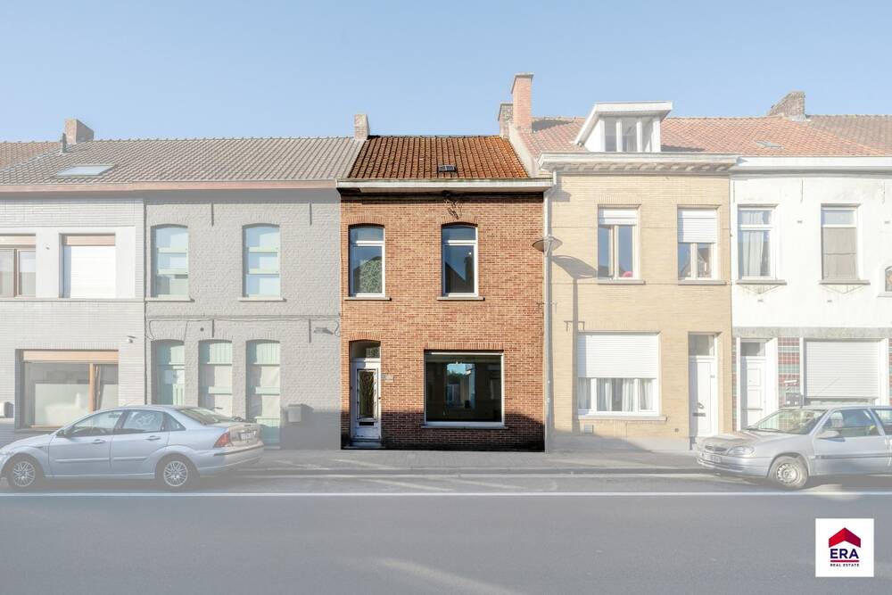 Huis te  koop in Tielt 8700 175000.00€ 2 slaapkamers 166.00m² - Zoekertje 589485