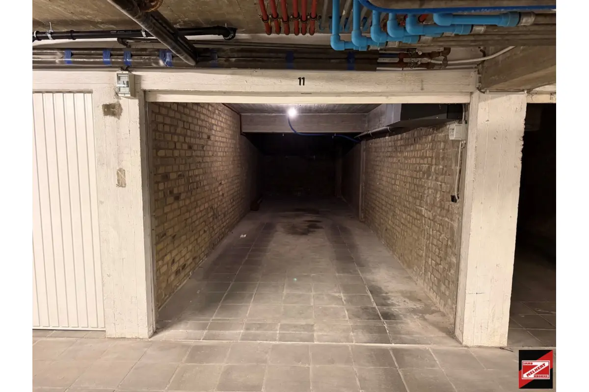 Parking & garage te  koop in Knokke-Heist 8300 115000.00€  slaapkamers m² - Zoekertje 589043