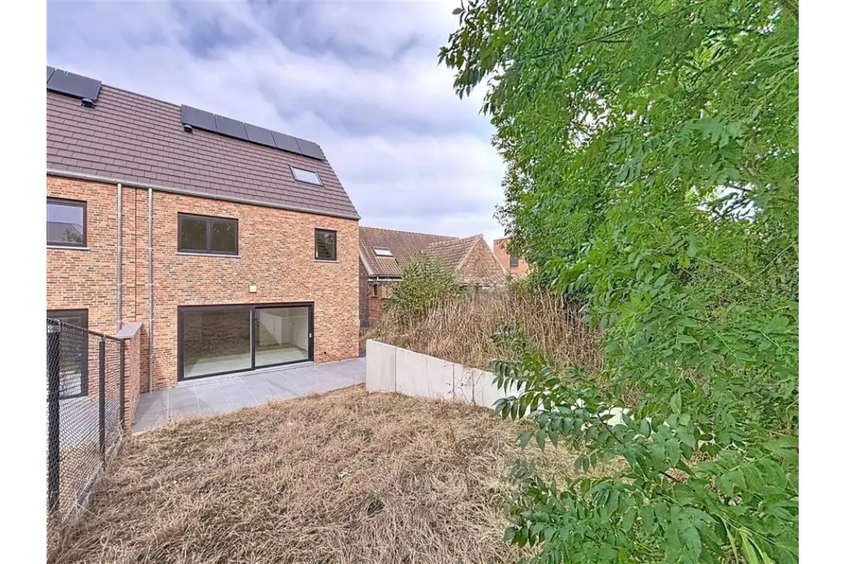 Huis te  koop in Houthulst 8650 368500.00€ 2 slaapkamers 153.52m² - Zoekertje 589656