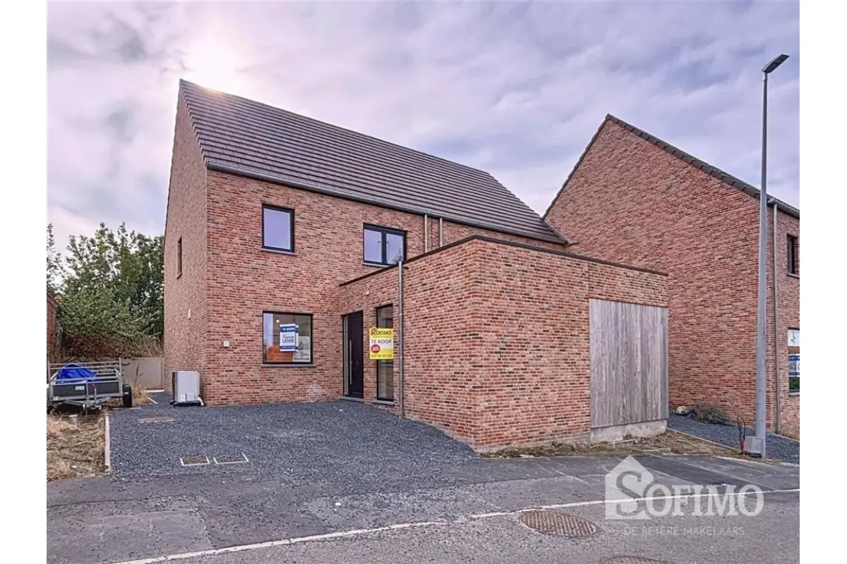 Huis te  koop in Houthulst 8650 368500.00€ 2 slaapkamers 153.52m² - Zoekertje 589656