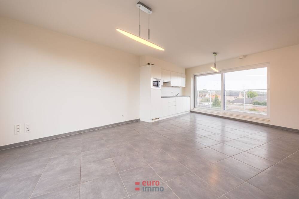 Appartement te huur in Lombardsijde 8434 825.00€ 2 slaapkamers 78.00m² - Zoekertje 589701