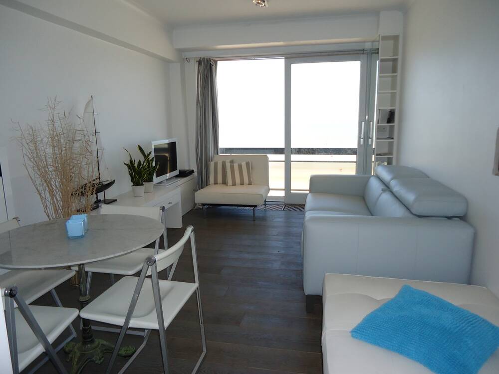 Appartement te  koop in Wenduine 8420 195000.00€ 0 slaapkamers 32.00m² - Zoekertje 589935