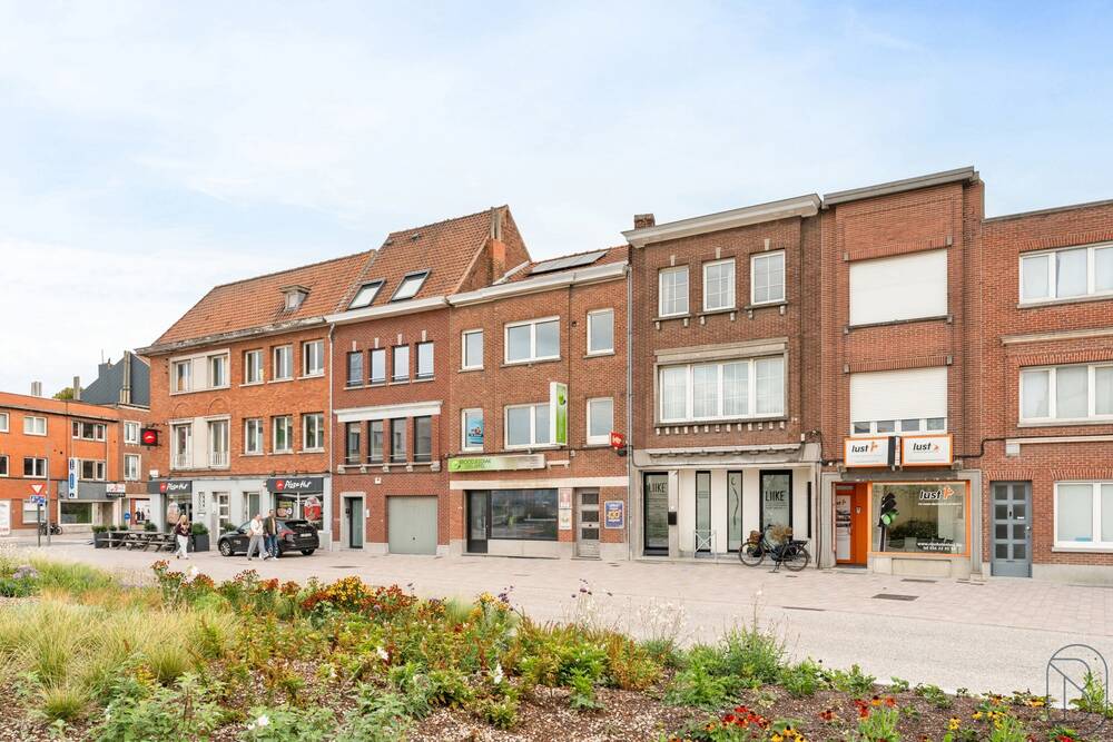 Huis te  koop in Kortrijk 8500 350000.00€ 2 slaapkamers 175.00m² - Zoekertje 589911
