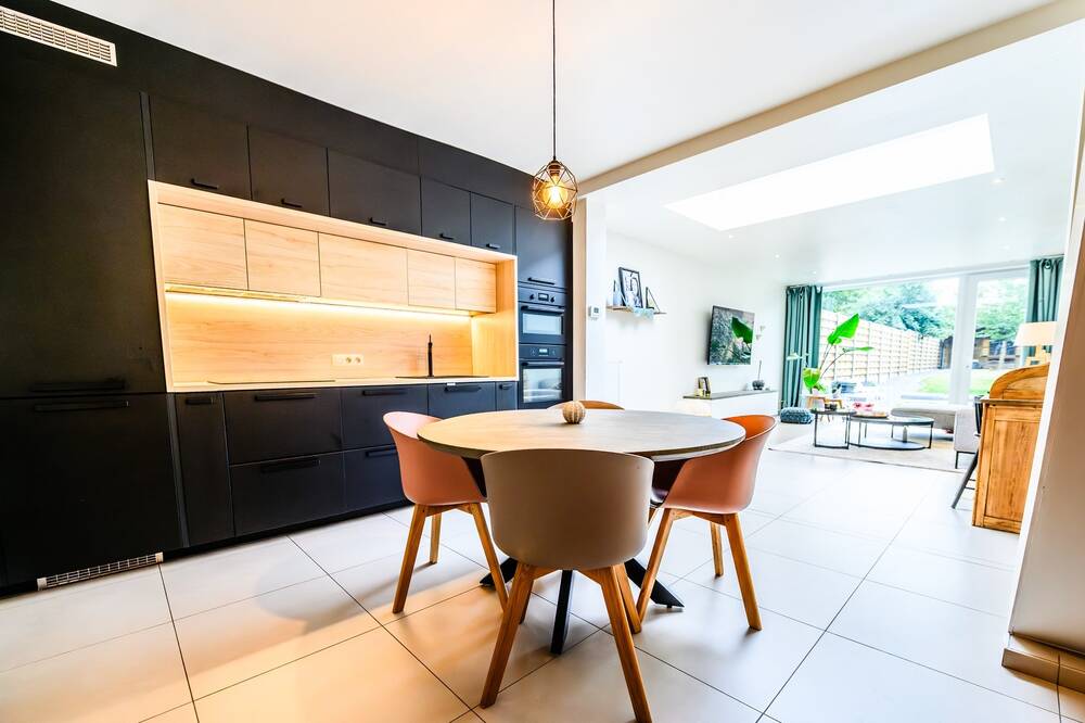 Huis te  koop in Torhout 8820 325000.00€ 3 slaapkamers m² - Zoekertje 590175