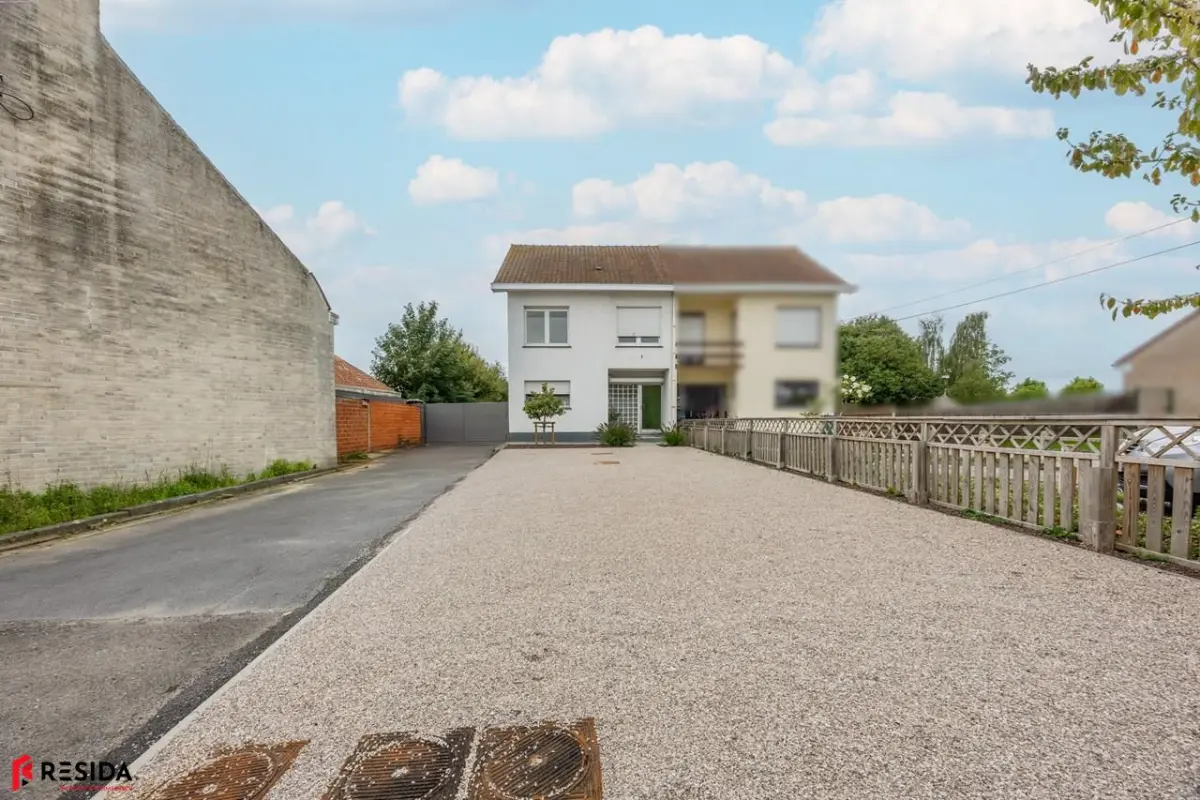 Huis te  koop in Avelgem 8580 245000.00€ 3 slaapkamers 143.00m² - Zoekertje 590693