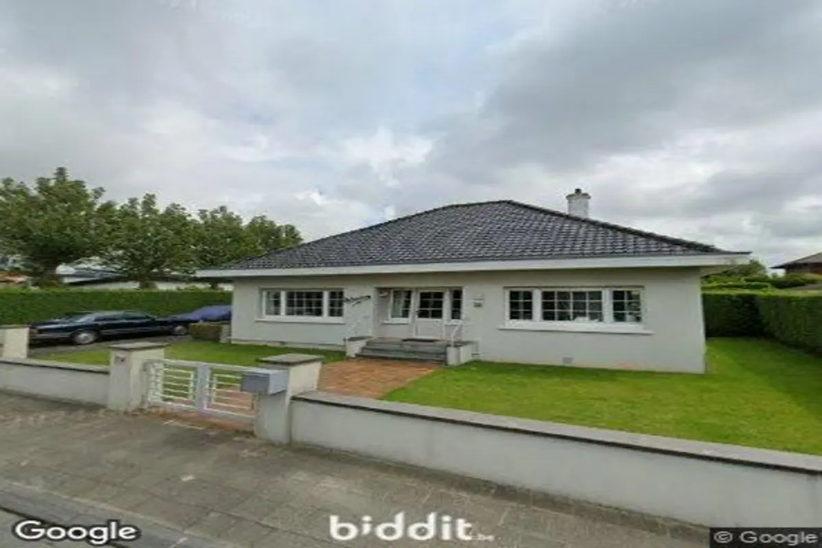 Villa te  koop in Bredene 8450 295000.00€ 2 slaapkamers m² - Zoekertje 590925