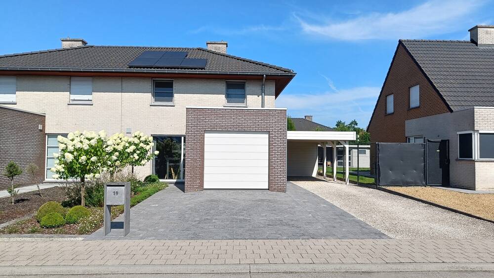 Huis te  koop in Deerlijk 8540 389000.00€ 3 slaapkamers 137.00m² - Zoekertje 591847