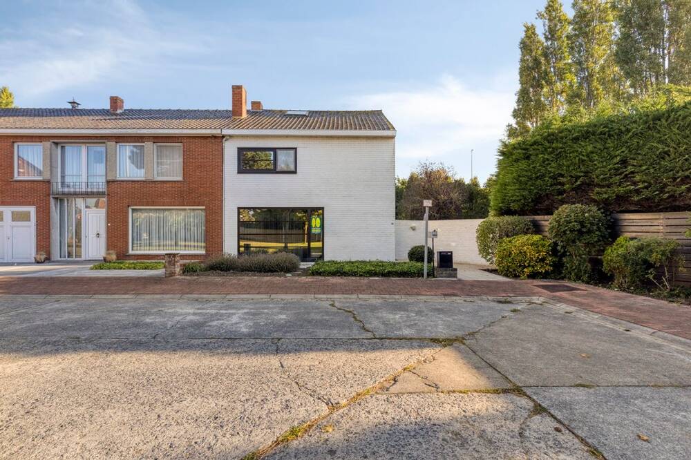 Huis te  koop in Stene 8400 495000.00€ 4 slaapkamers 161.00m² - Zoekertje 591218