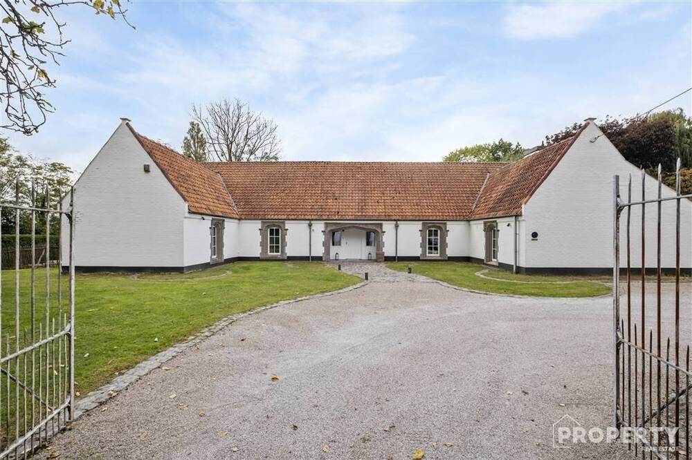Huis te koop in Marke 8510 727000.00€ 3 slaapkamers 419.00m² - Zoekertje 592236