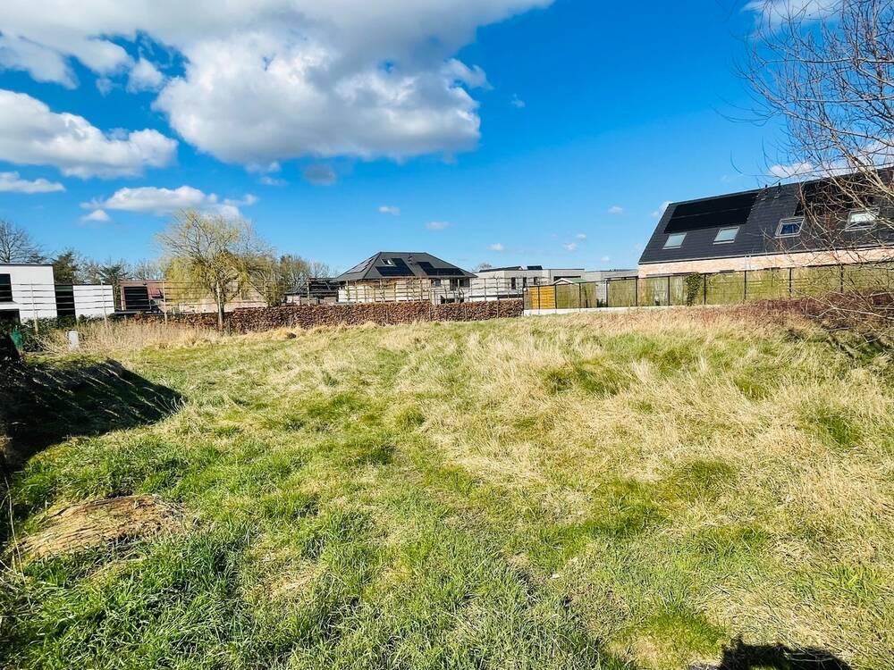 Grond te  koop in Waardamme 8020 299000.00€  slaapkamers m² - Zoekertje 592328