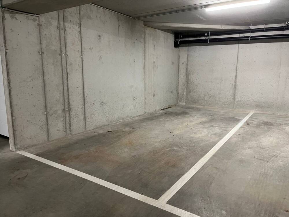 Parking te  huur in Veurne 8630 80.00€  slaapkamers m² - Zoekertje 592650