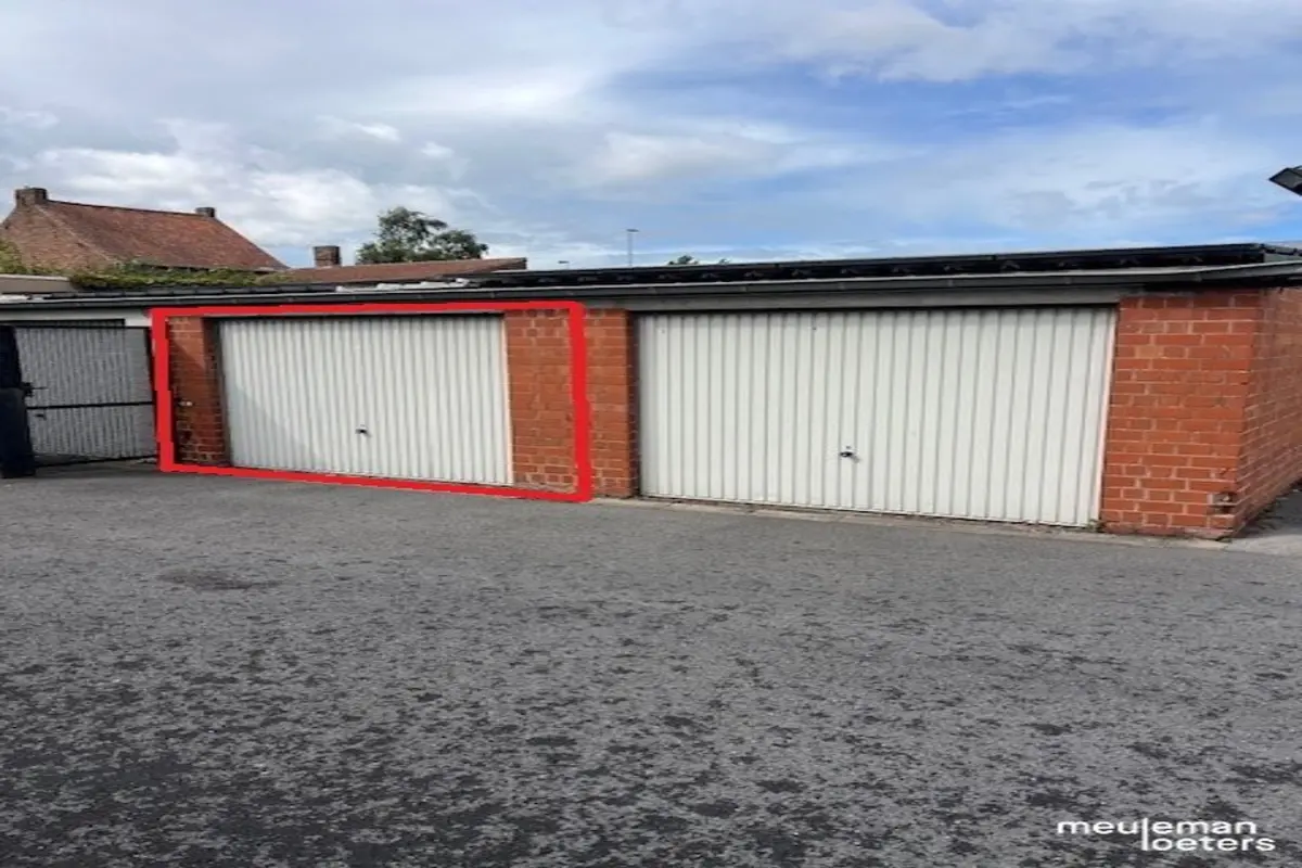 Box te  huur in Zedelgem 8210 70.00€  slaapkamers m² - Zoekertje 592709