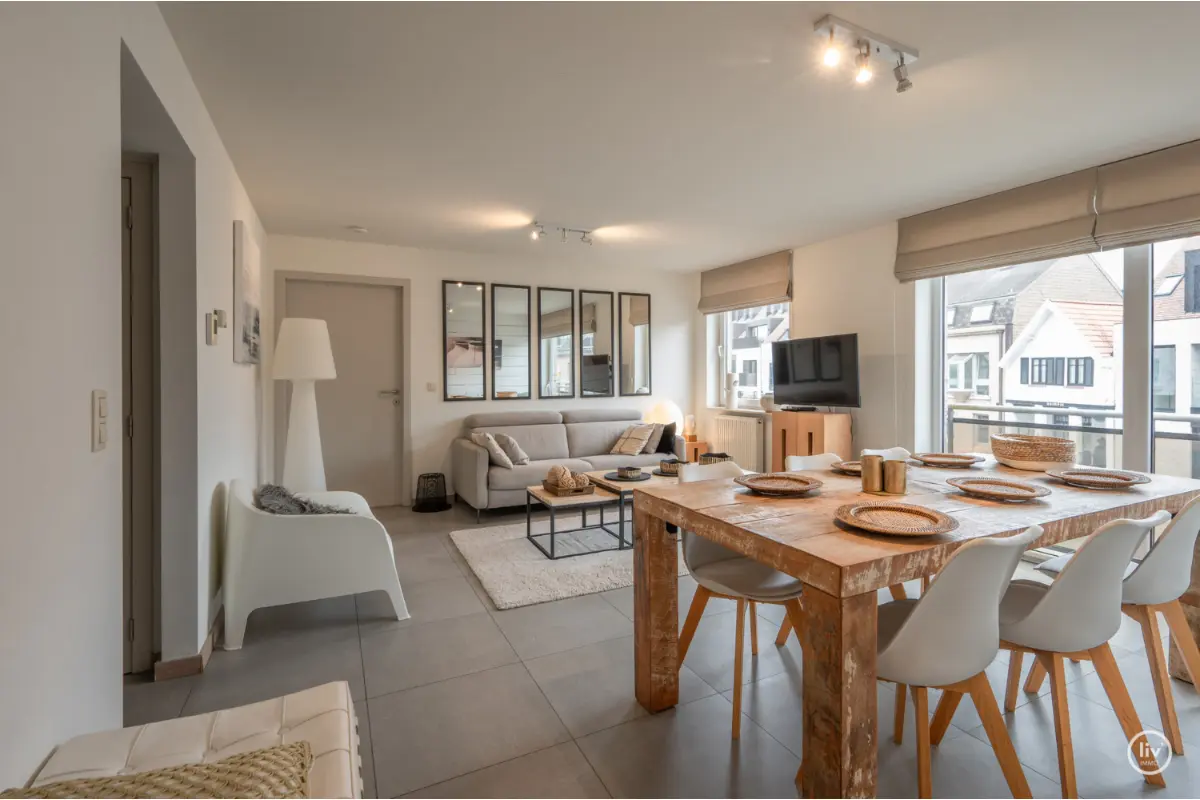 Appartement te  koop in Knokke-Heist 8300 389000.00€ 2 slaapkamers 73.00m² - Zoekertje 593270