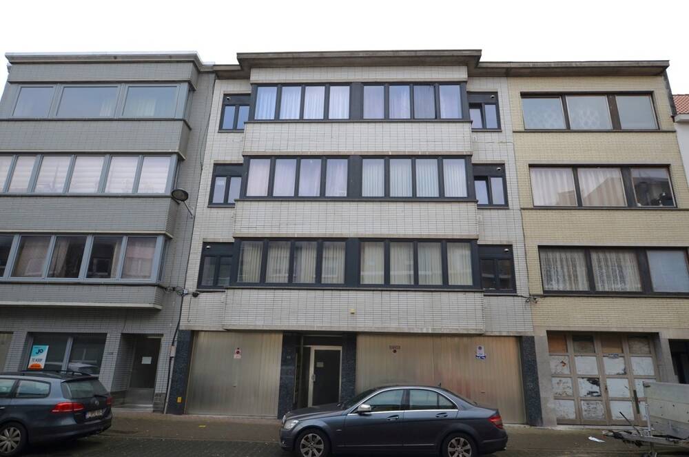 Huis te  koop in Oostende 8400 875000.00€ 12 slaapkamers 70.00m² - Zoekertje 593646