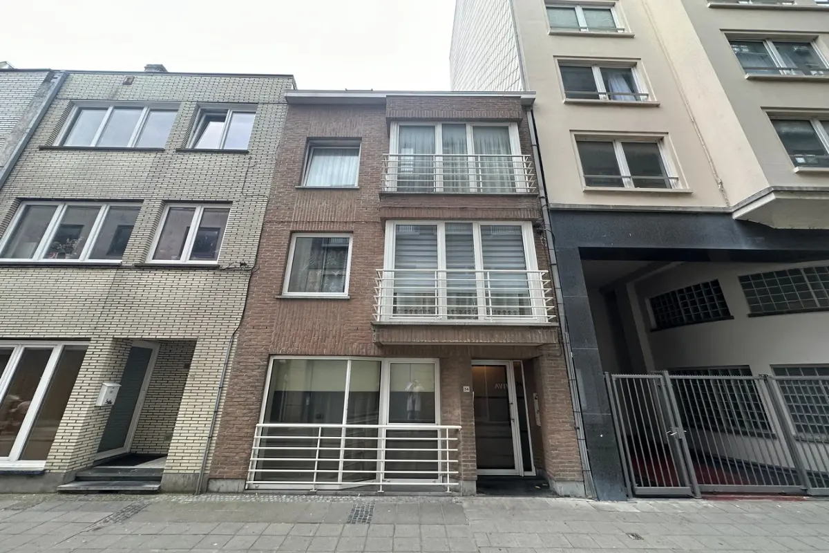 Appartement te  huur in Oostende 8400 610.00€  slaapkamers m² - Zoekertje 593242