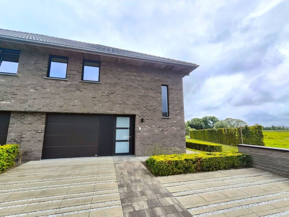 Huis te  koop in Oostende 8400 489000.00€ 4 slaapkamers m² - Zoekertje 593751