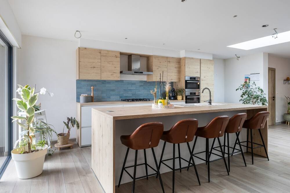 Huis te  koop in De Panne 8660 499000.00€ 4 slaapkamers 236.00m² - Zoekertje 595128