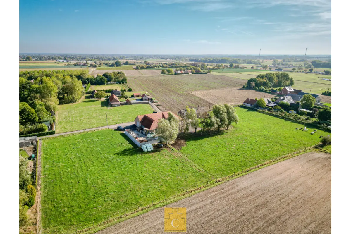 Handelszaak te  koop in Aartrijke 8211 0.00€ 3 slaapkamers m² - Zoekertje 594133