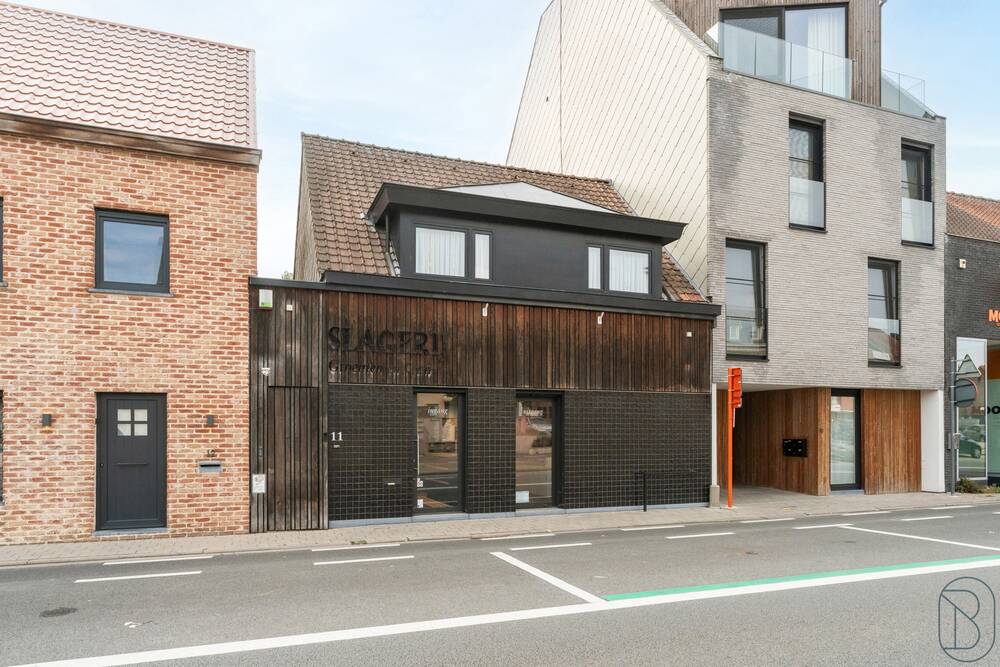 Handelszaak te  koop in Menen 8930 349000.00€  slaapkamers 195.00m² - Zoekertje 594213