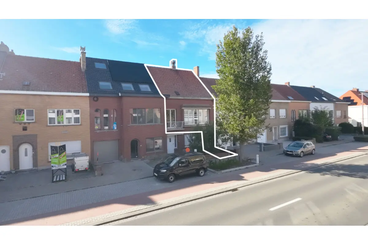 Huis te  koop in Nieuwpoort 8620 235000.00€ 2 slaapkamers 163.00m² - Zoekertje 594161