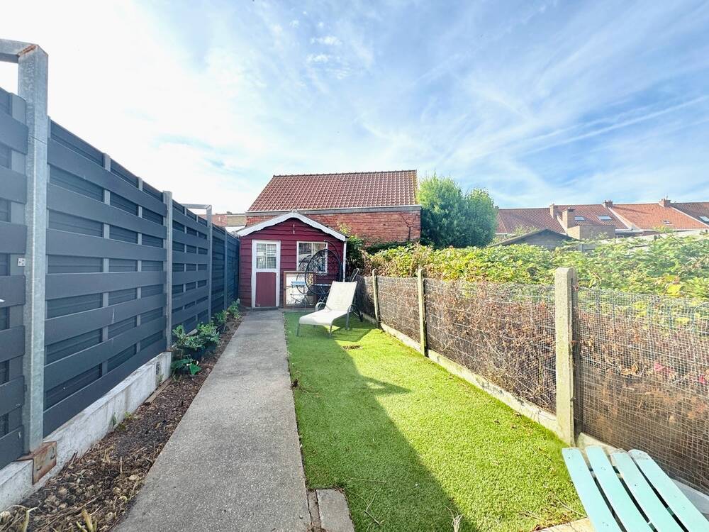 Huis te  koop in Zeebrugge 8380 220000.00€ 3 slaapkamers 104.00m² - Zoekertje 594278