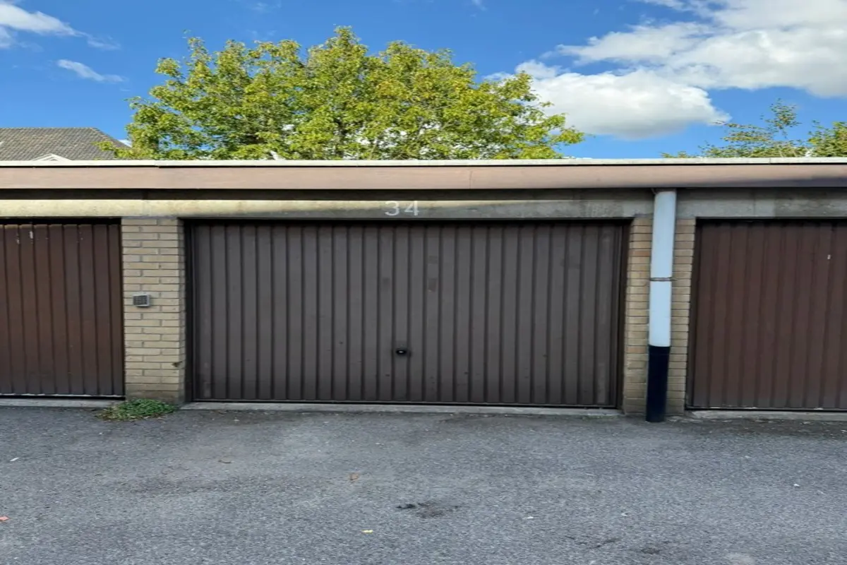 Handelszaak te huur in Ieper 8900 110.00€ slaapkamers m² - Zoekertje 595403