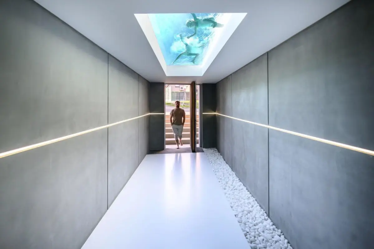 Huis te  koop in Houthulst 8650 745000.00€  slaapkamers 370.00m² - Zoekertje 595319