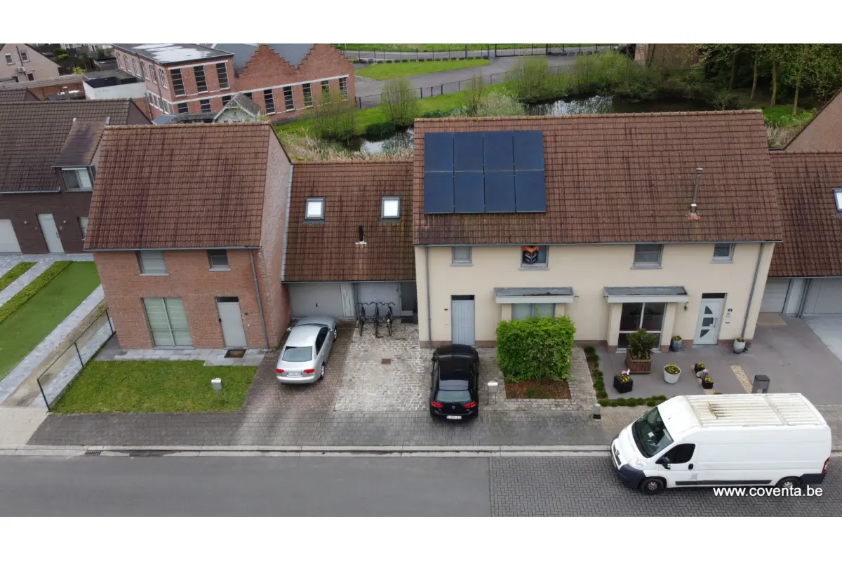 Huis te  in Roeselare 8800 289000.00€ 4 slaapkamers 144.00m² - Zoekertje 595326