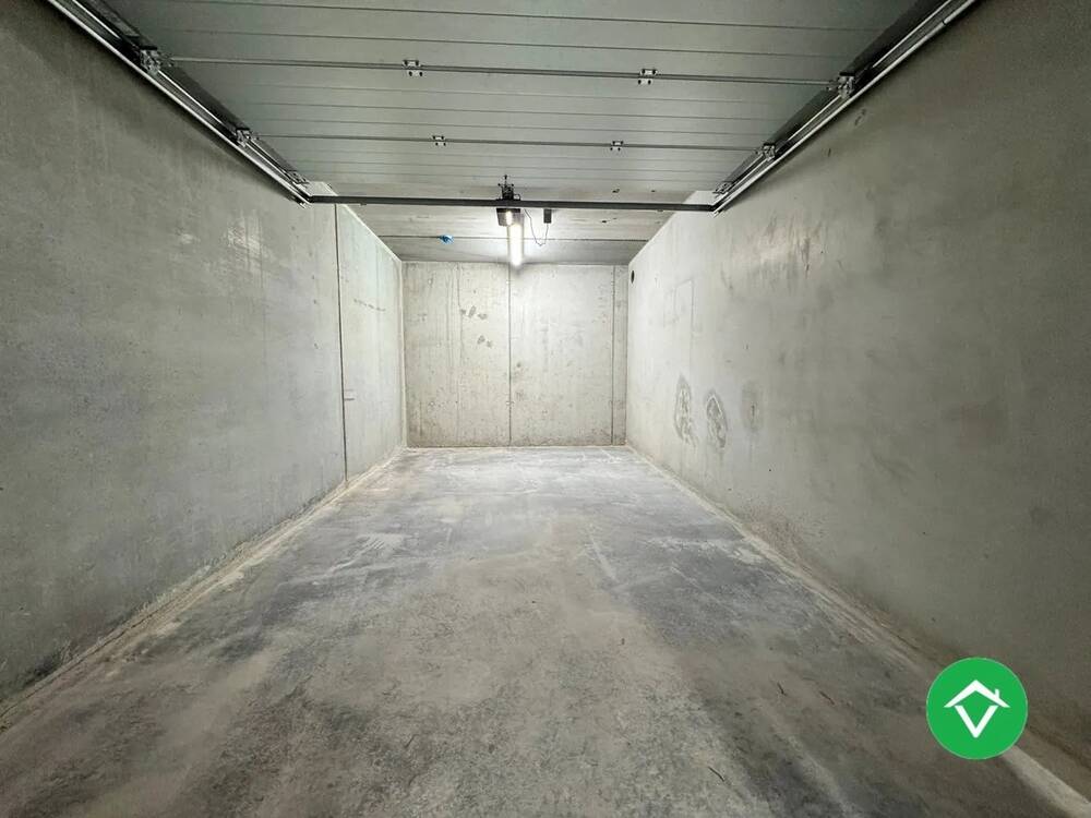 Parking & garage te huur in Koekelare 8680 79.00€ slaapkamers m² - Zoekertje 595643