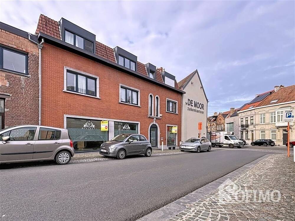 Handelszaak te huur in Ieper 8900 650.00€ slaapkamers m² - Zoekertje 596606