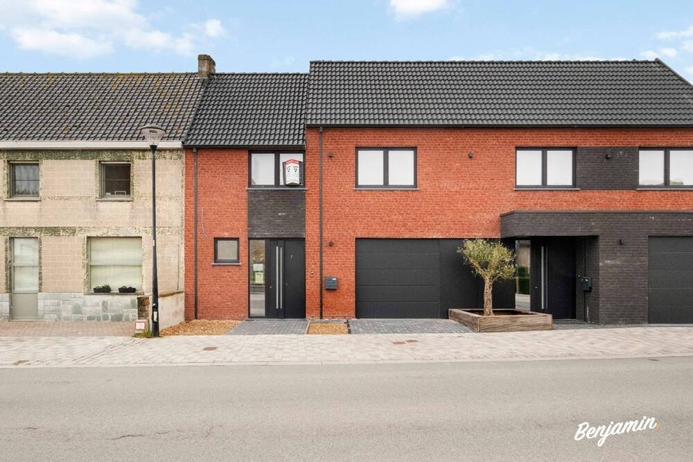 Huis te  koop in Slijpe 8433 399000.00€ 3 slaapkamers 172.00m² - Zoekertje 596375