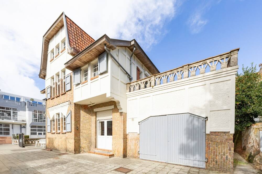 Huis te  koop in De Panne 8660 439000.00€ 6 slaapkamers 219.00m² - Zoekertje 596296