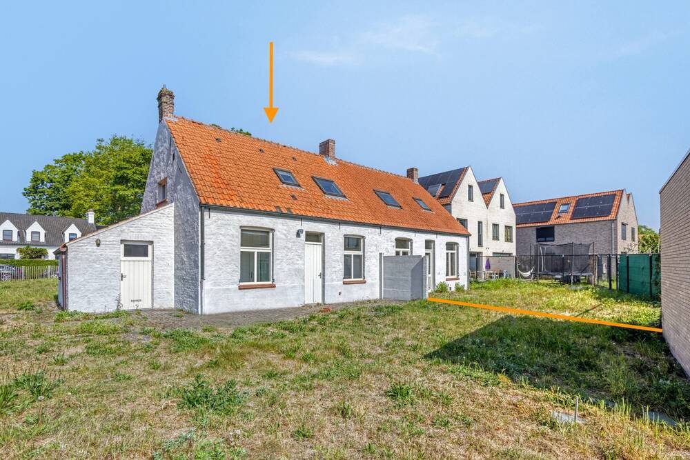 Huis te  koop in Sint-Michiels 8200 279900.00€ 2 slaapkamers 89.00m² - Zoekertje 597036