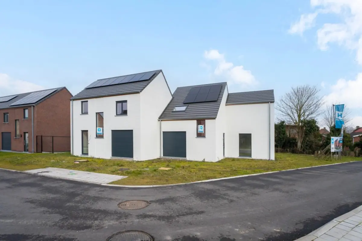 Huis te  koop in Jabbeke 8490 412263.00€ 3 slaapkamers 163.00m² - Zoekertje 596843