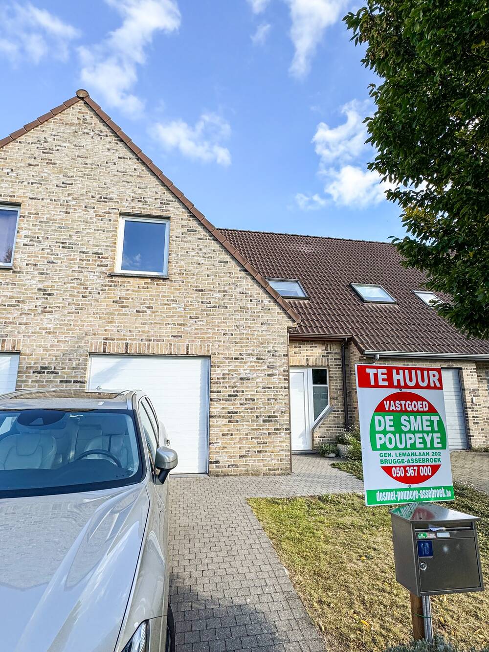 Huis te  huur in Oostkamp 8020 1100.00€ 3 slaapkamers 140.00m² - Zoekertje 598057