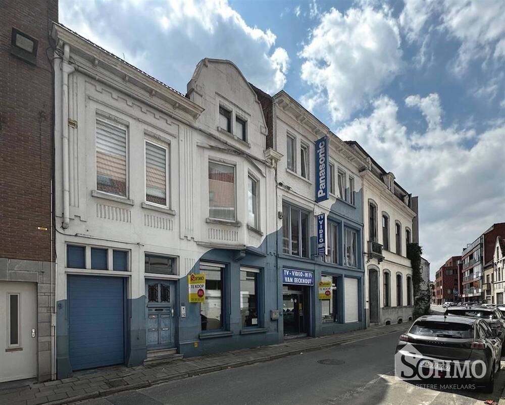 Handelszaak te  koop in Roeselare 8800 495000.00€ 5 slaapkamers 926.00m² - Zoekertje 597095
