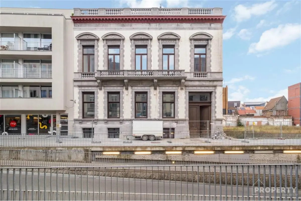 Appartement te  huur in Kortrijk 8500 550.00€ 1 slaapkamers 23.00m² - Zoekertje 598849