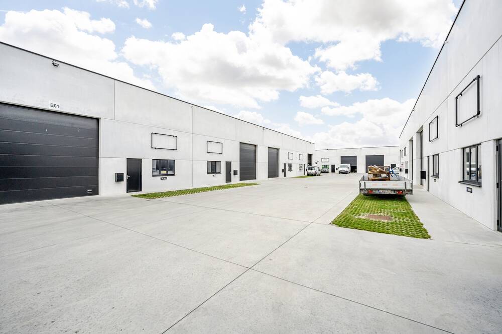 Handelszaak te koop in Beveren 8791 283700.00€ slaapkamers 220.00m² - Zoekertje 599033