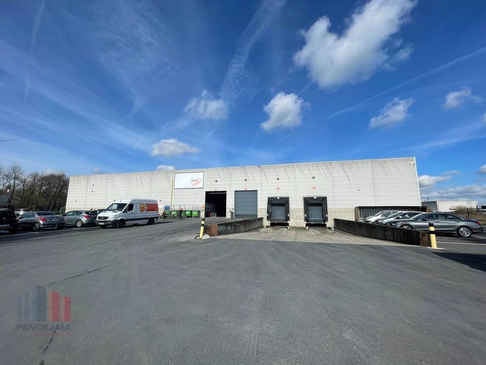 Handelszaak te  huur in Ardooie 8850 22000.00€  slaapkamers 6000.00m² - Zoekertje 598456