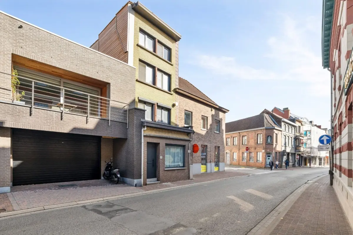 Huis te koop in Menen 8930 149000.00€ 4 slaapkamers 170.00m² - Zoekertje 599776