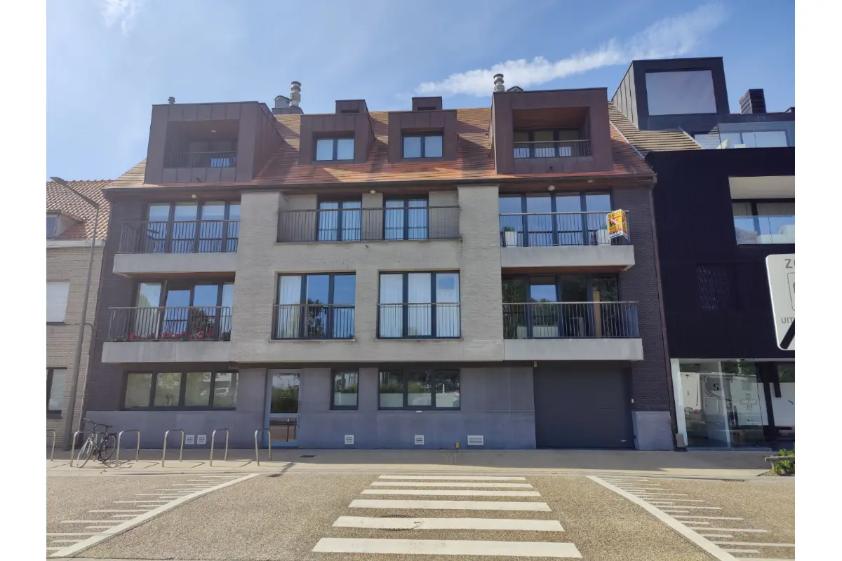 Box te  koop in Heist-aan-Zee 8301 95000.00€  slaapkamers m² - Zoekertje 599421