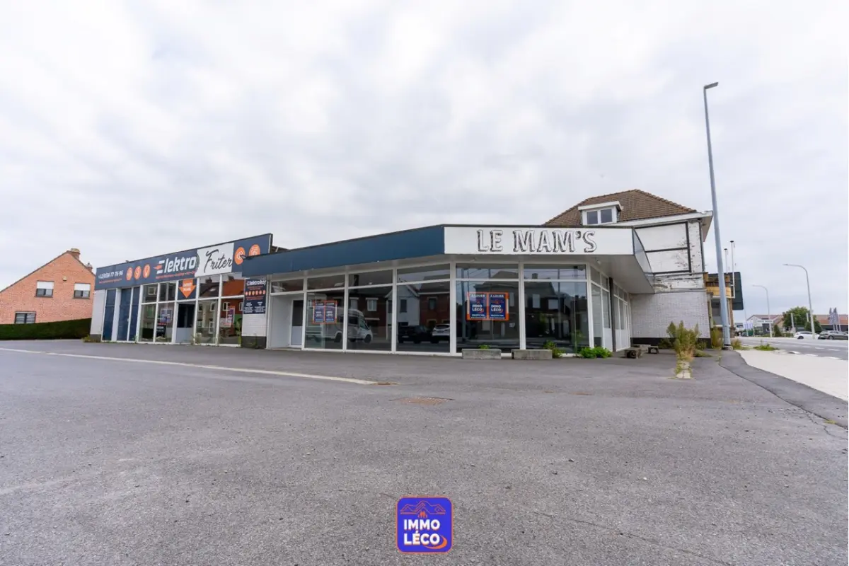Handelszaak te  huur in Spiere-Helkijn 8587 2750.00€  slaapkamers 450.00m² - Zoekertje 599748